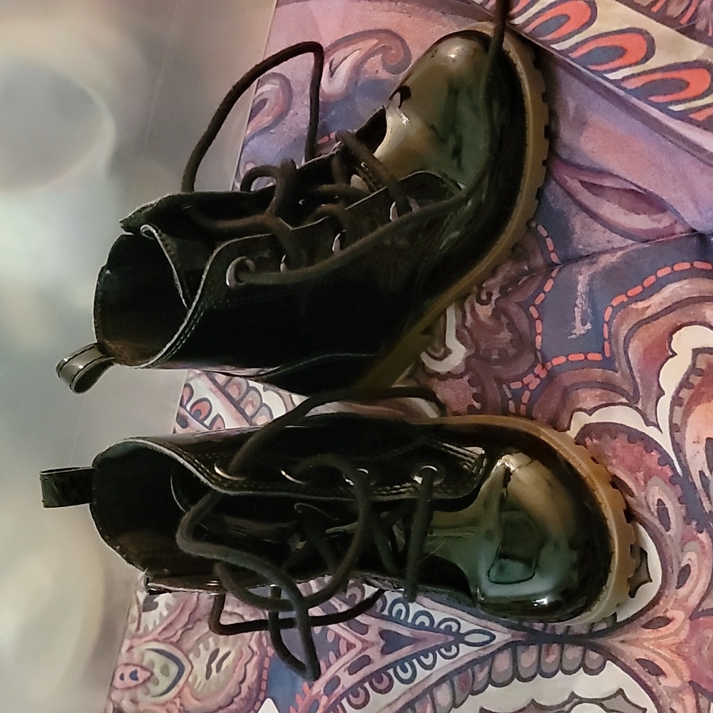 Old navy boots